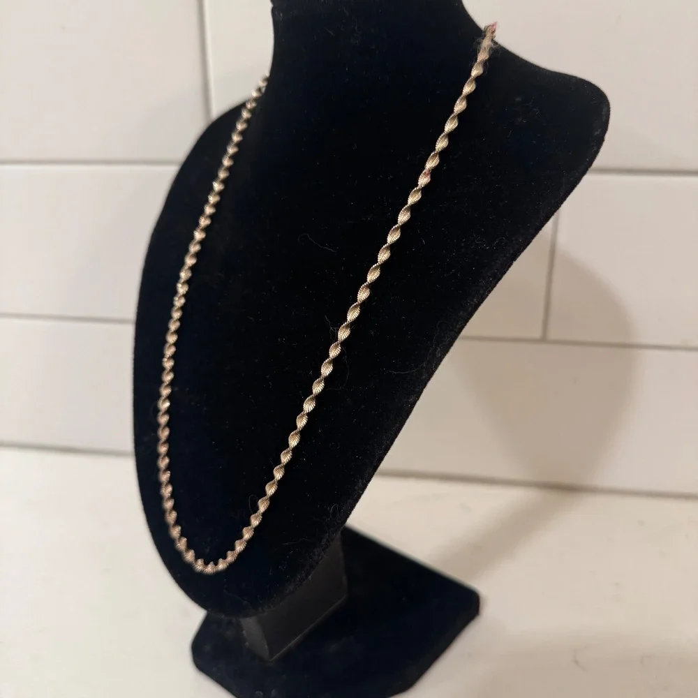 Vintage Italy 925 Sterling Silver Twisted Serpentine S-Link Chain Necklace 18in - Picture 2 of 5